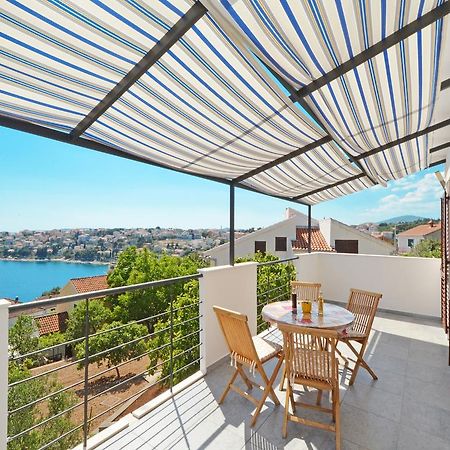 Sea View Apartment 特罗吉尔 外观 照片